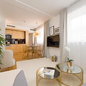 Apartment Rafael Kaiser - Premium Centre - Contactless 24h Check-in, Vienna