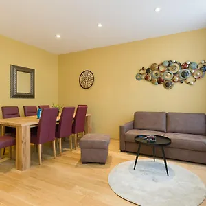 Appartement Pezzl 1170, Wenen